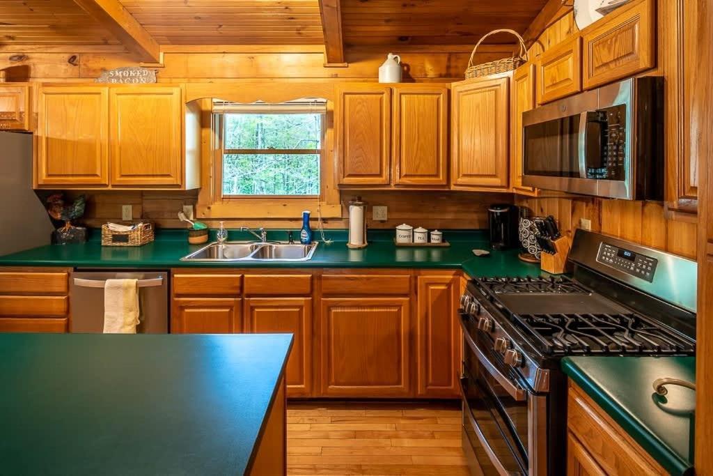 Cozy 'Grey Fox' Cabin Between Boone & Blowing Rock Exterior foto